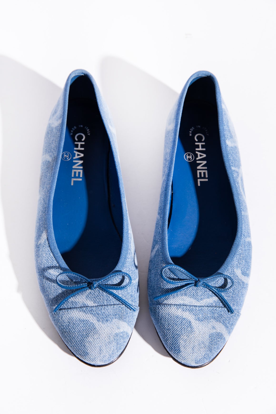 CHANEL Blue Denim Ballet Flats (Sz. 39.5)