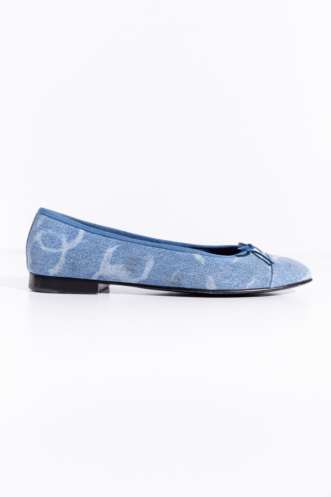 CHANEL Blue Denim Ballet Flats (Sz. 39.5)