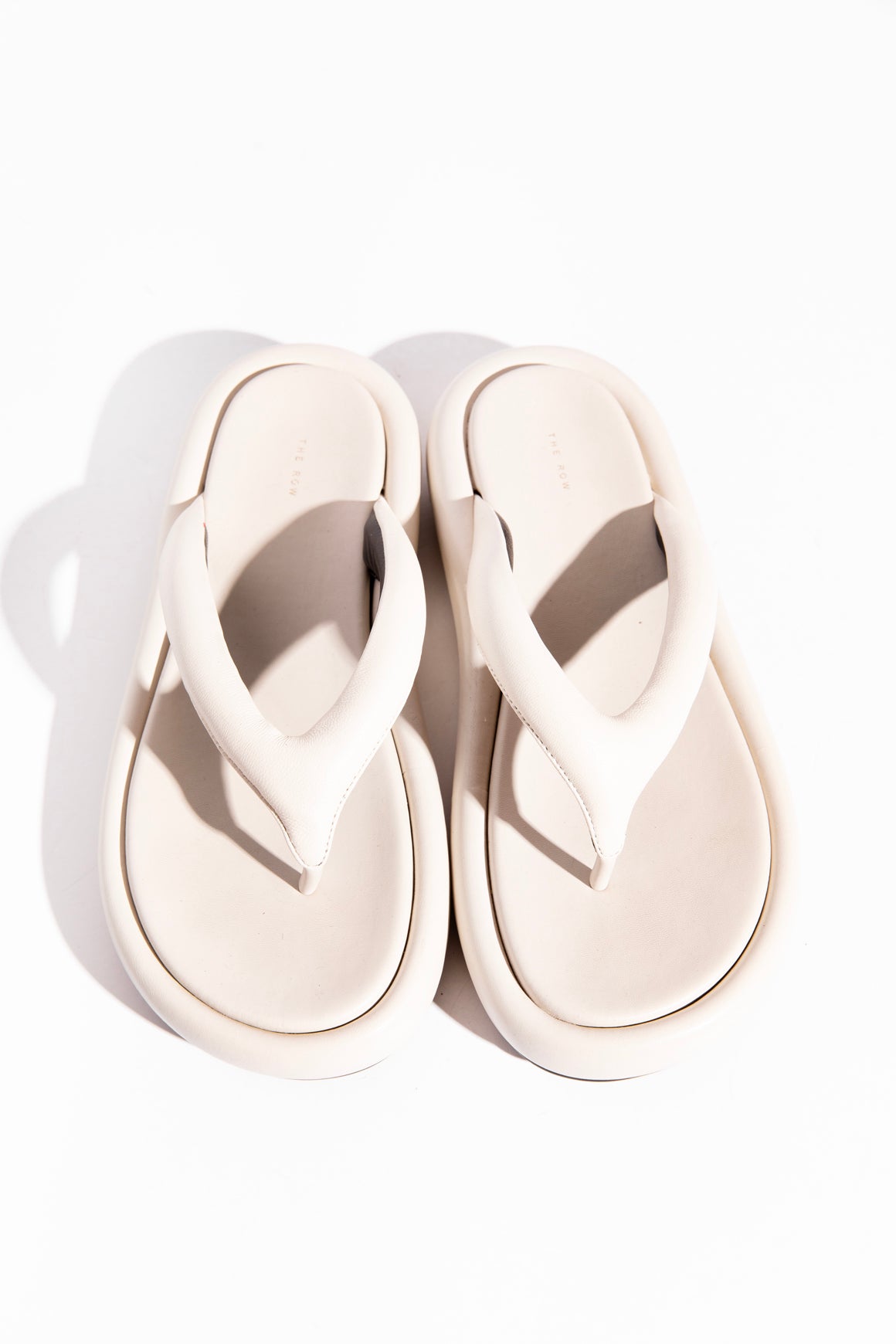 THE ROW Cream Padded Leather Flip-Flops (Sz. 38)