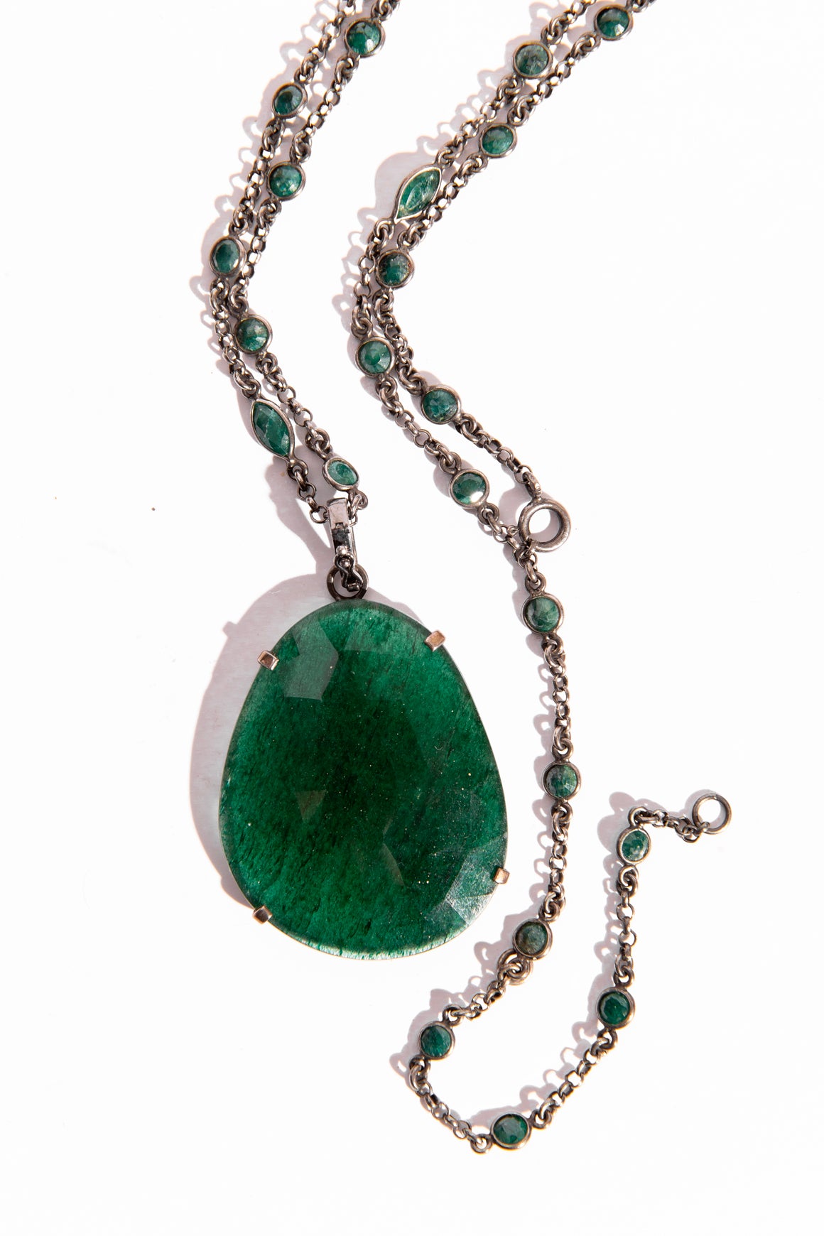 MEREDITH MARKS Green Labradorite Pendant Necklace