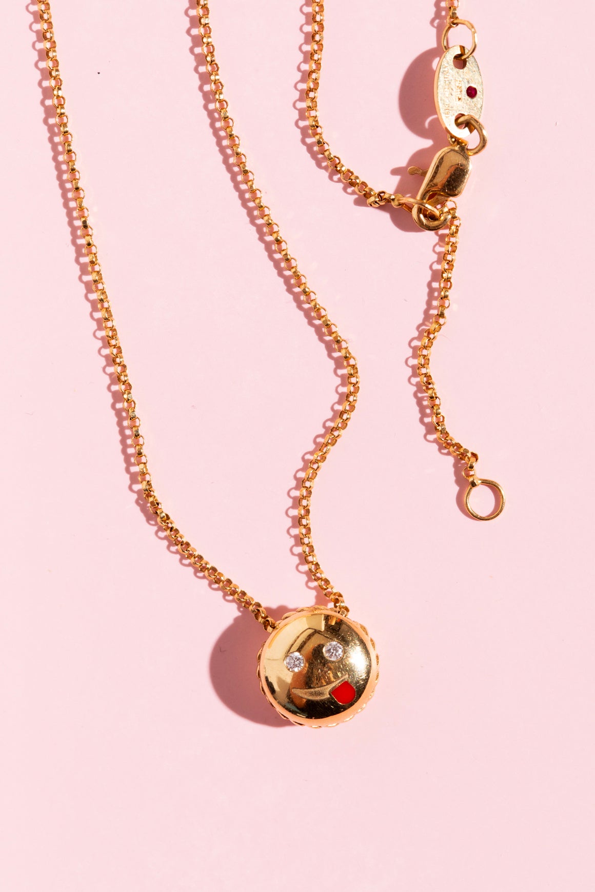 ROBERTO COIN 18k Emoji Pendant Necklace