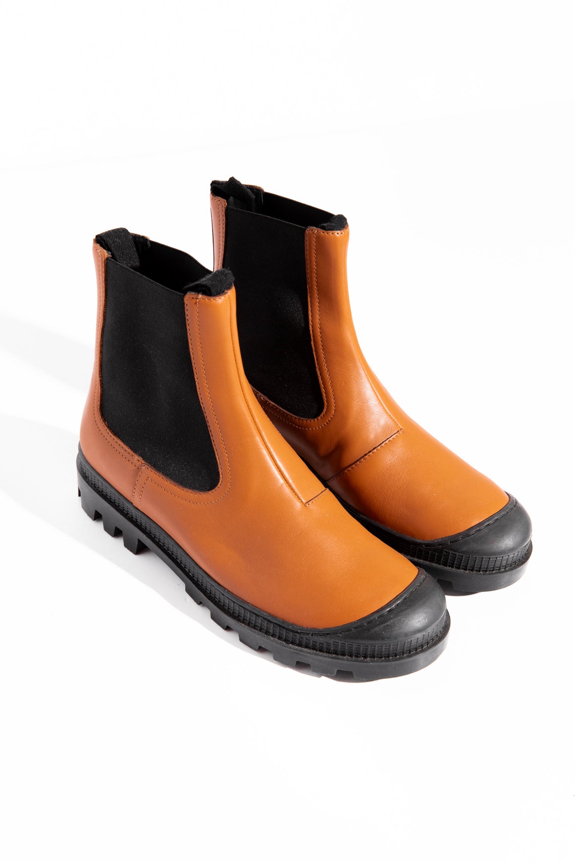 LOEWE Brown & Black Chelsea Boots (Sz. 39)