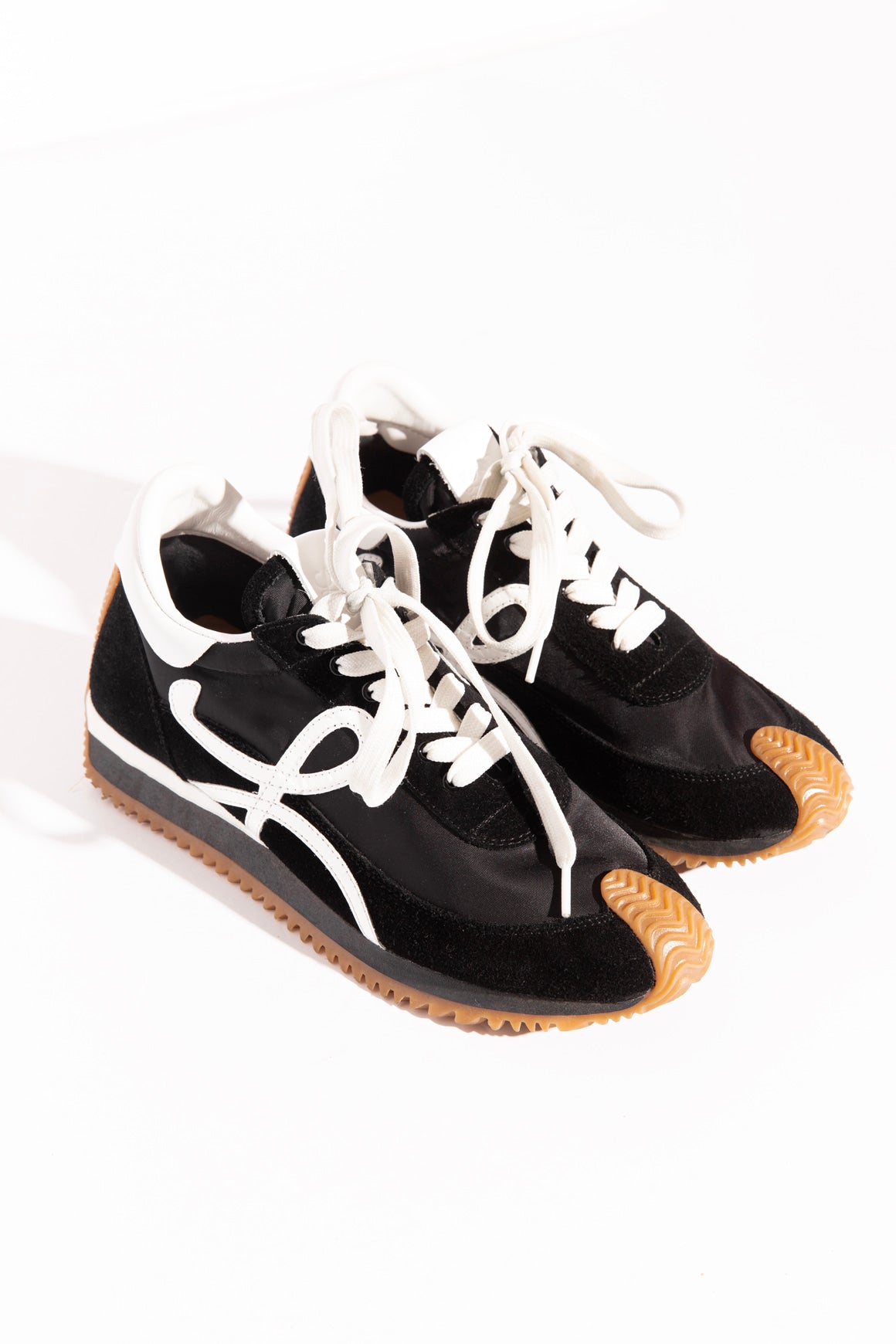 LOEWE Black & White Flow Runner Sneakers (Sz. 40)