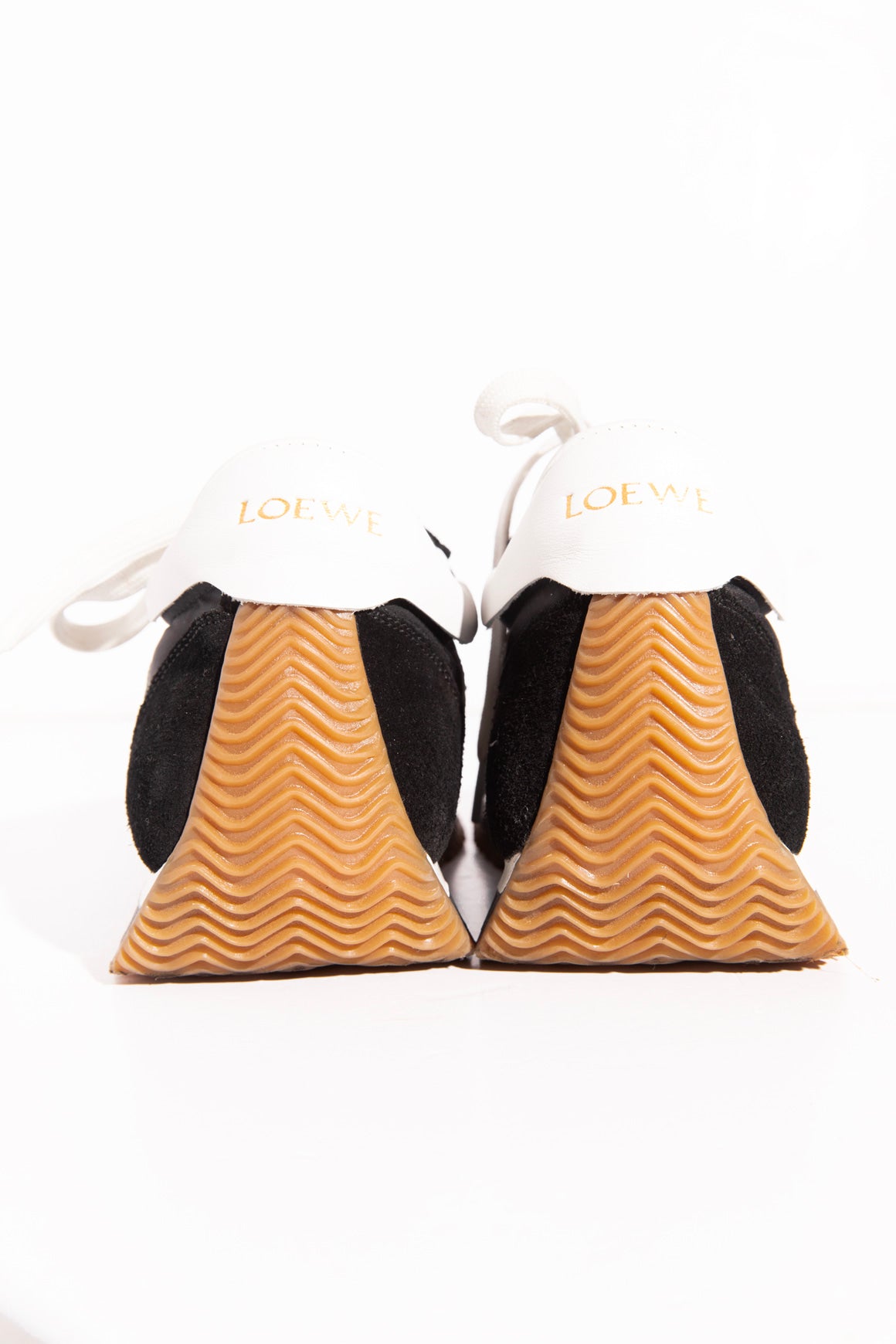 LOEWE Black & White Flow Runner Sneakers (Sz. 40)