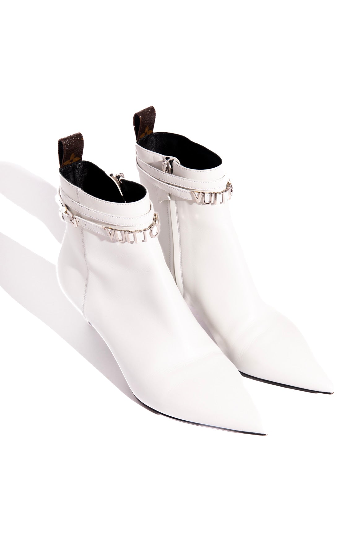 LOUIS VUITTON Whitte Logo Strap Kitten Heel Booties (Sz.36.5)