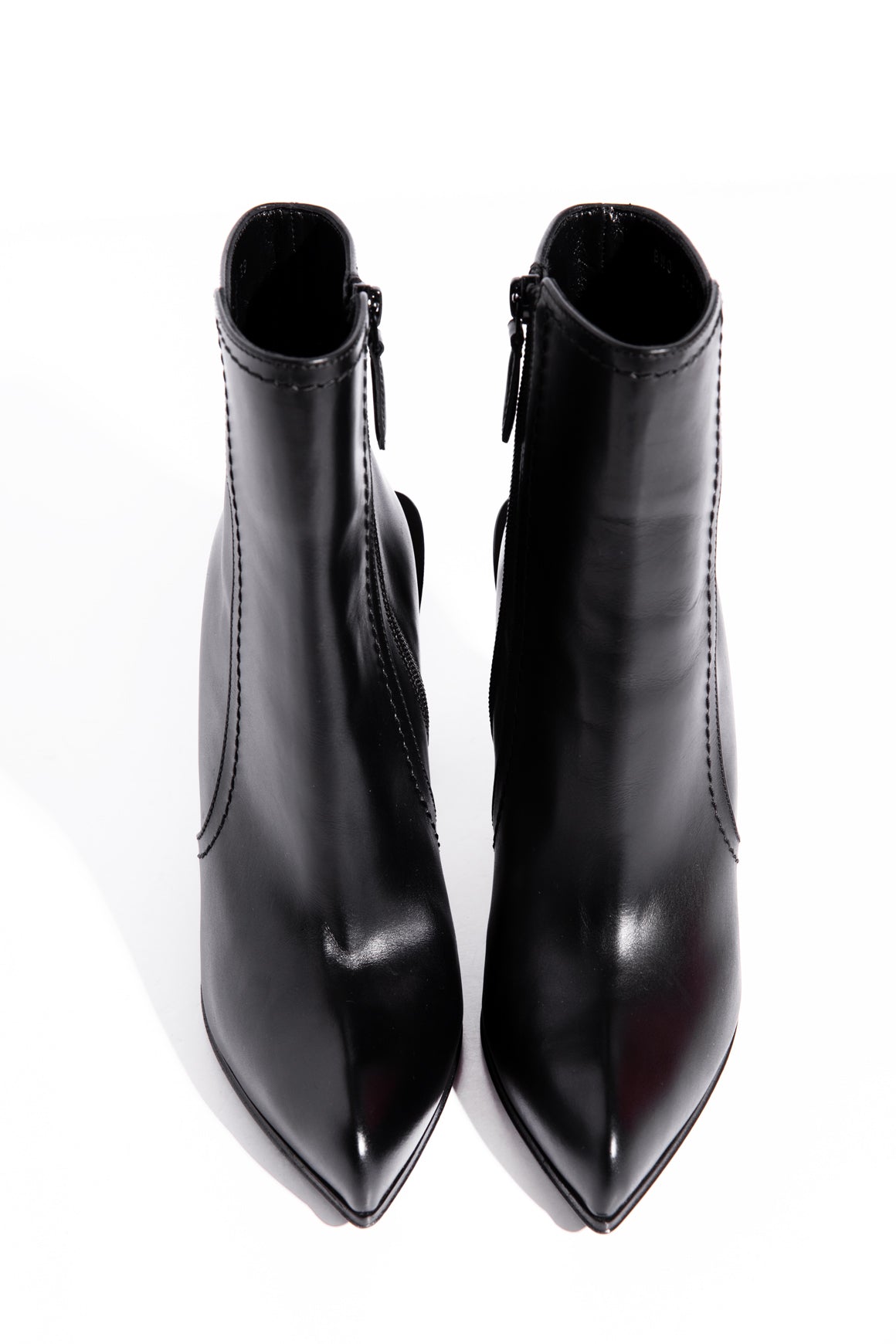 ALEXANDER MCQUEEN Black Leather Ankle Boots (Sz. 39)