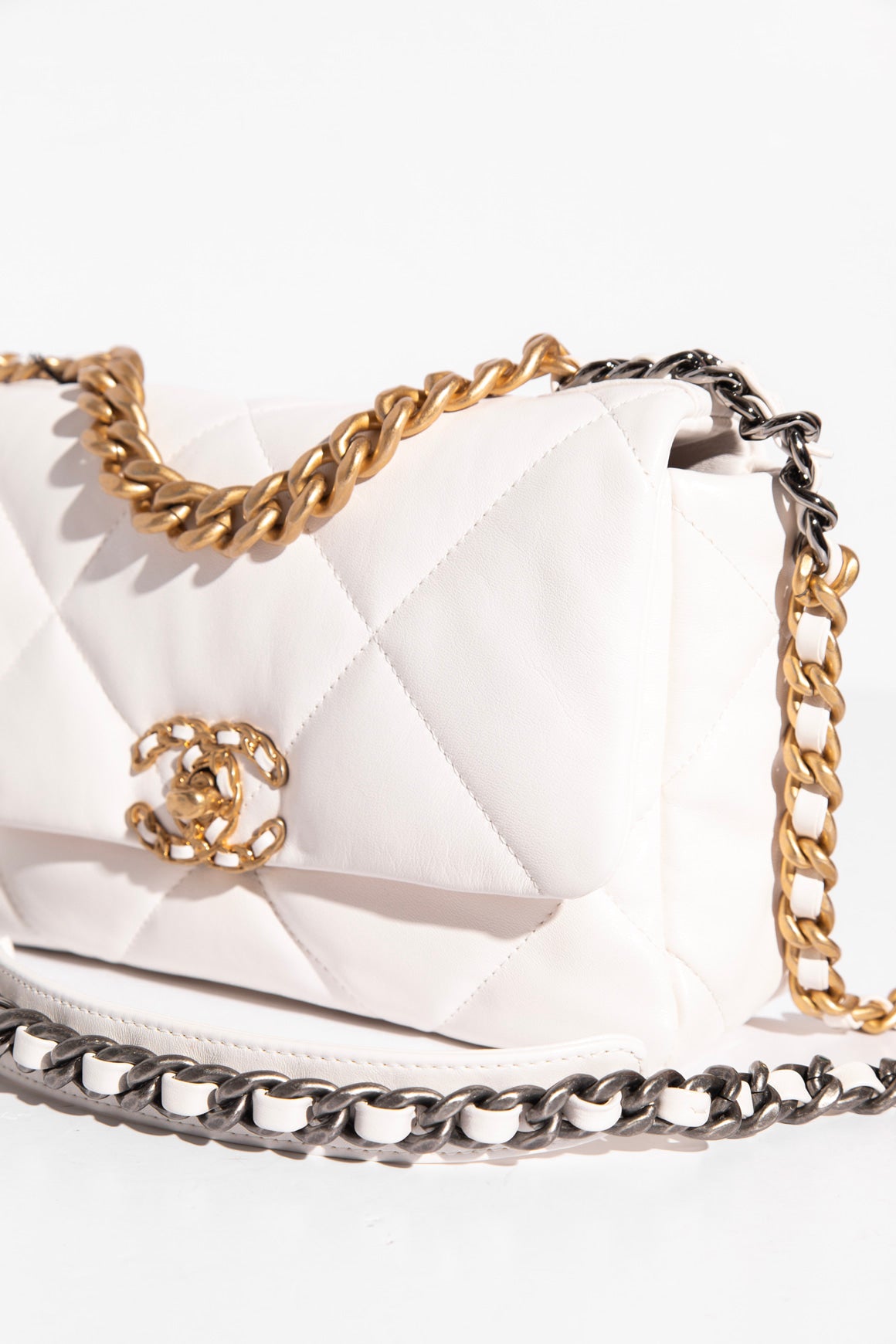 CHANEL 19 White Quilted Flap Bag