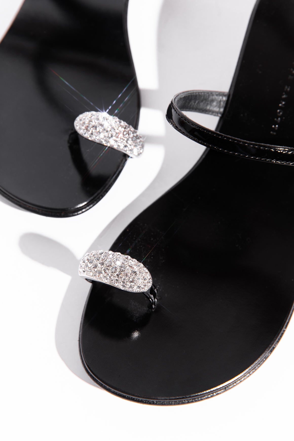 GIUSEPPE ZANOTTI Black Icon Ring 40 Block Heeled Sandals (Sz. 36)
