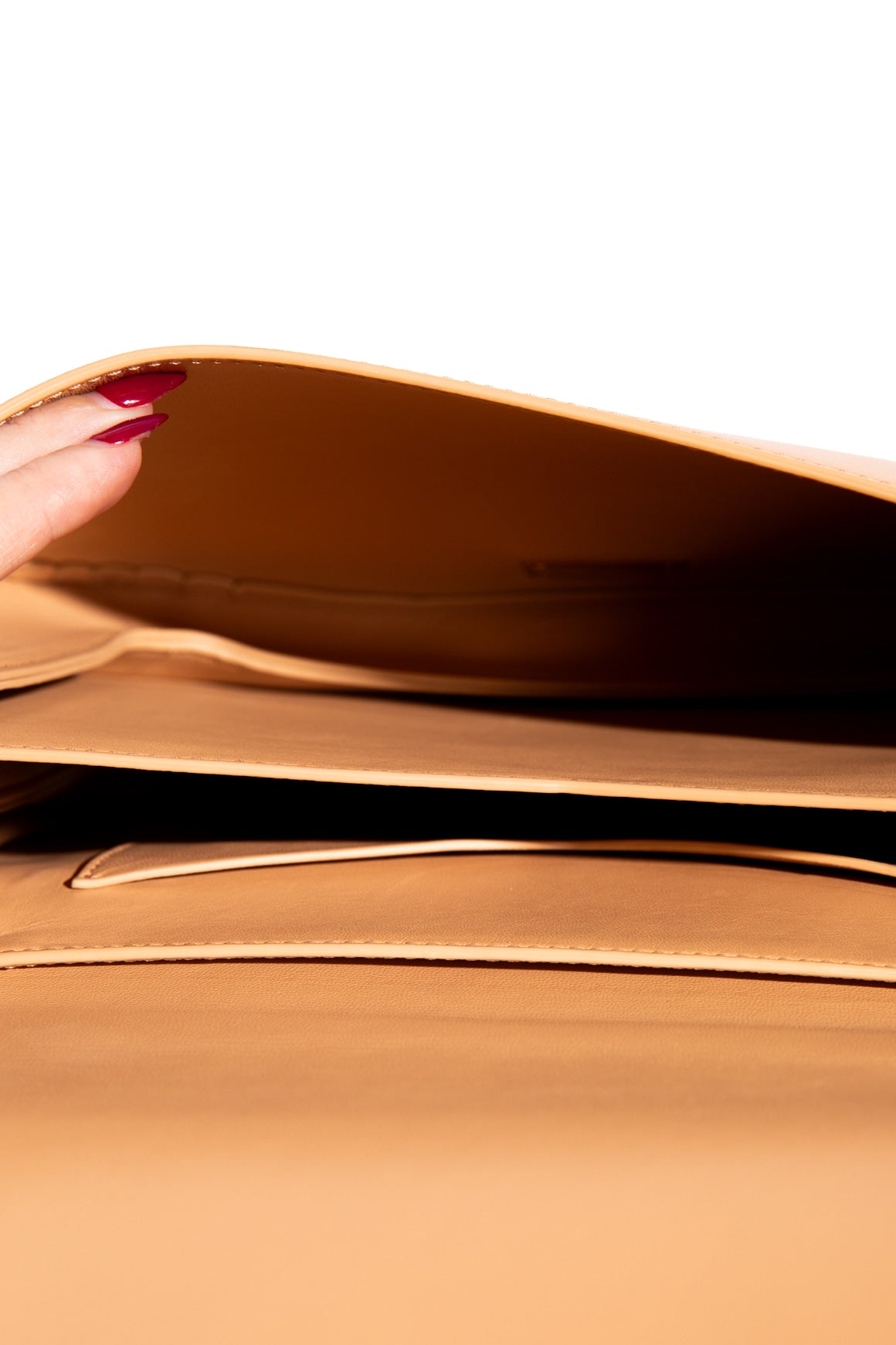 BOTTEGA VENTA Tan Leather Mount Bag