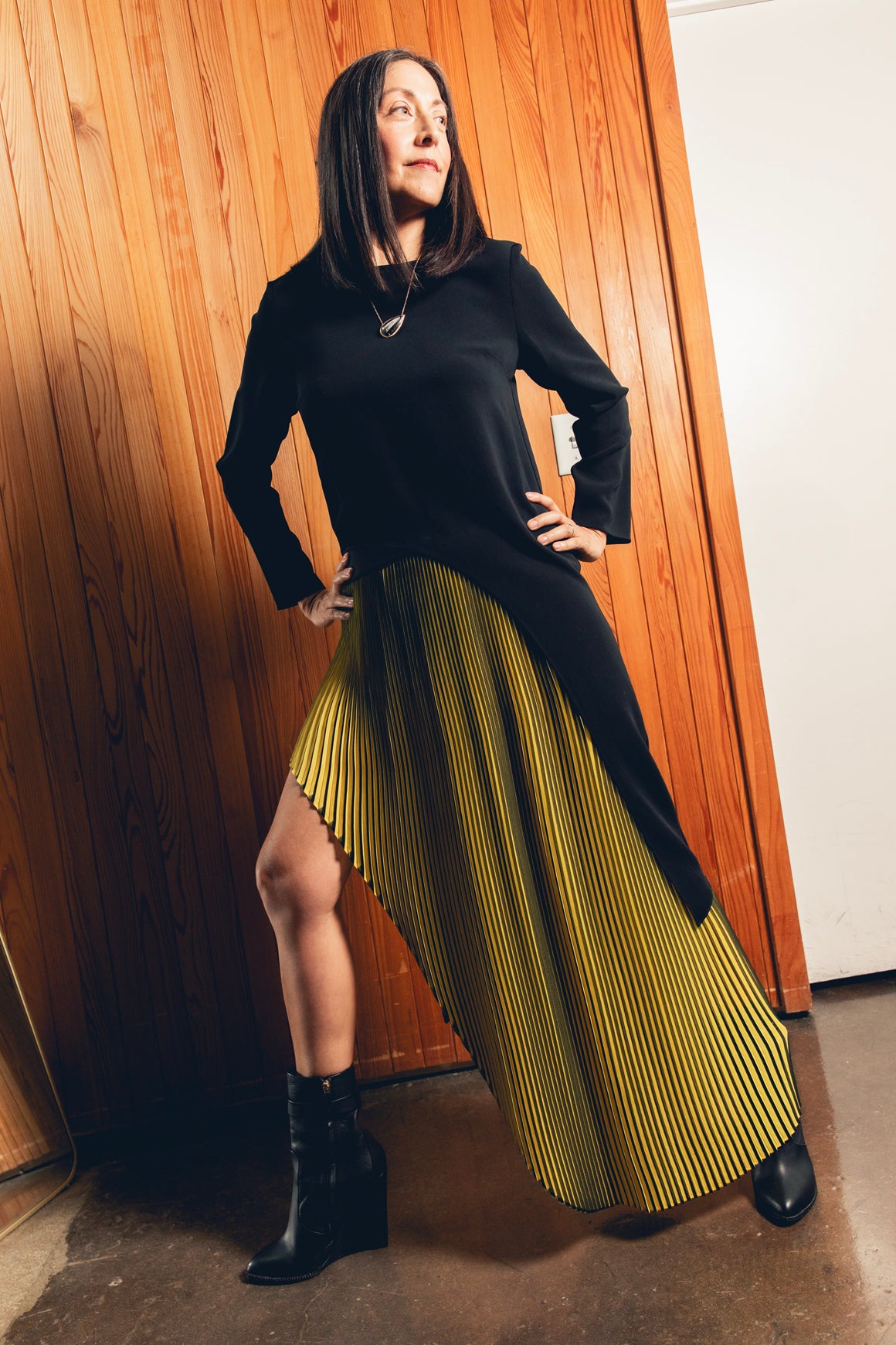 VERONICA BEARD Black Silk Long Sleeve Asymmetric Tunic Top (Sz. XS)