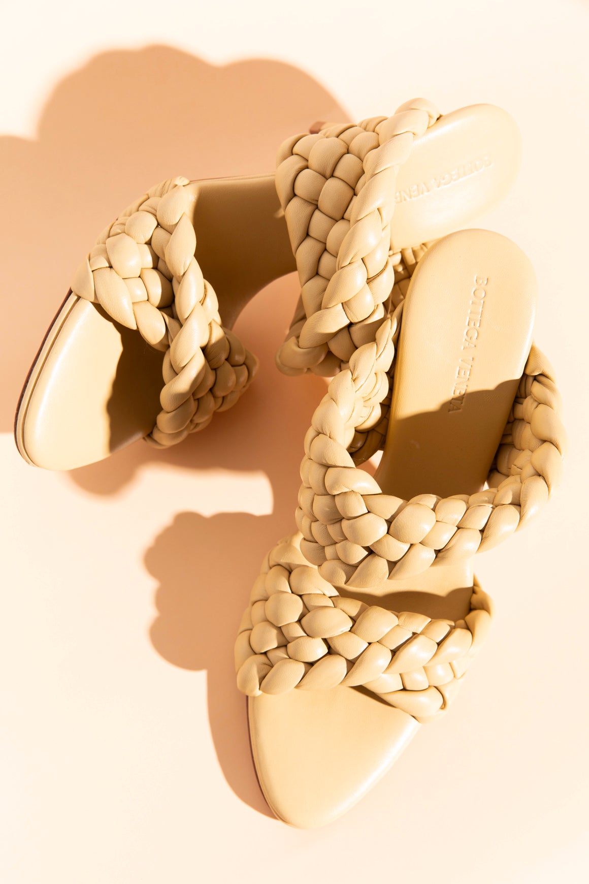 BOTTEGA VENETA Beige Nappa Twisted Padded "Intrecciato" Heel (Sz. 39)