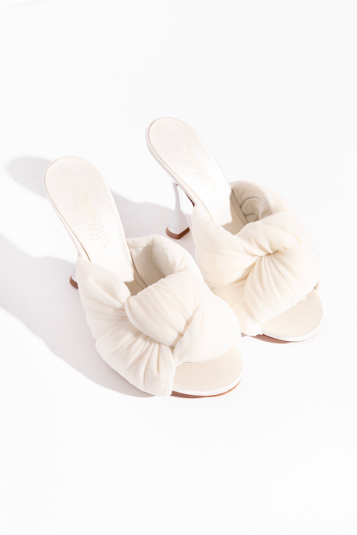 GIAMBATTISTA VALLI White Mesh Knot Heel (Sz.39)