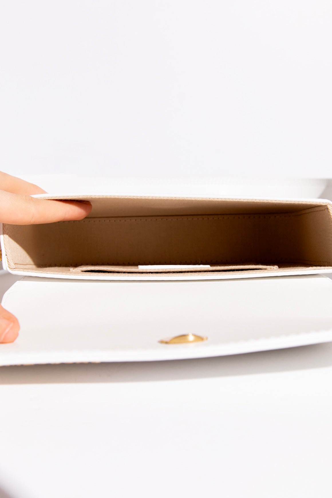 JACQUEMUS Le Carinu Shoulder Bag