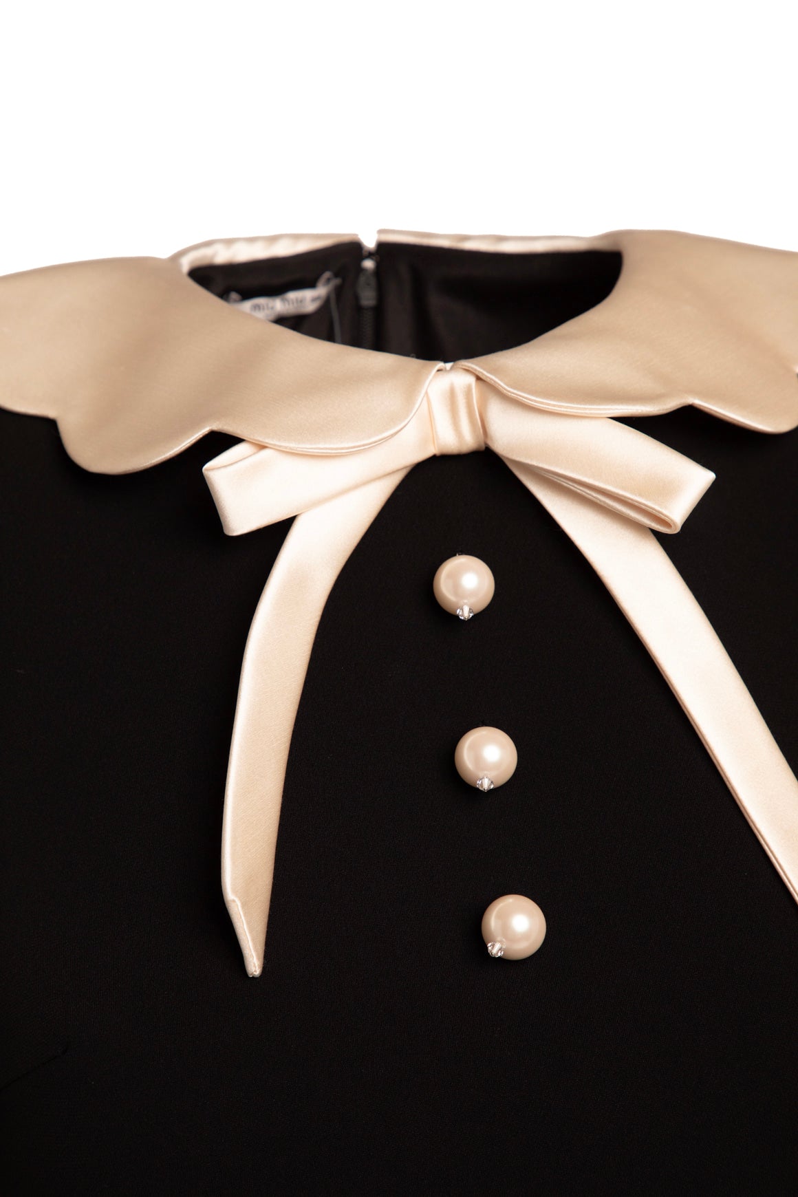 MIU MIU Black & Cream Satin Scallop Collared Mini Shift Dress (Sz.38/2)